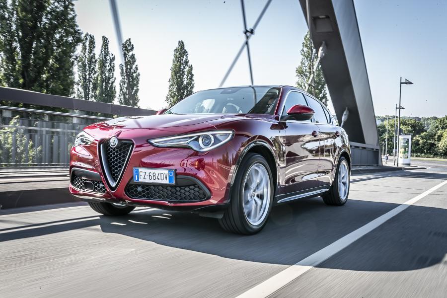  Alfa Romeo Stelvio Ti (949) 2019 года  (фото 13 из 28)